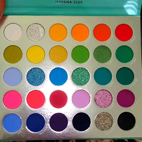 Kara duo eyeshadow palette bundle